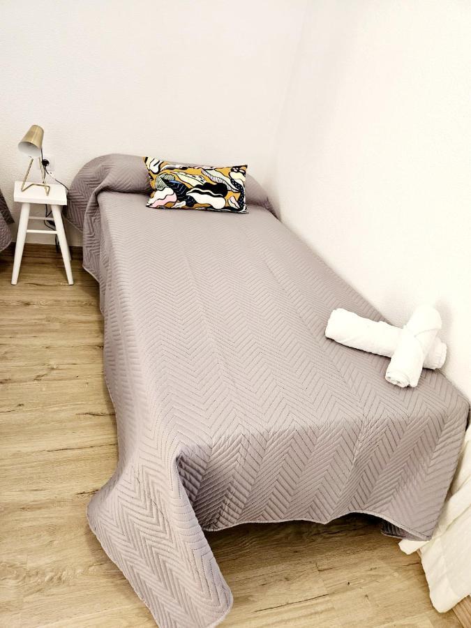 Apartamento Familiar En Triana Seville Exterior photo